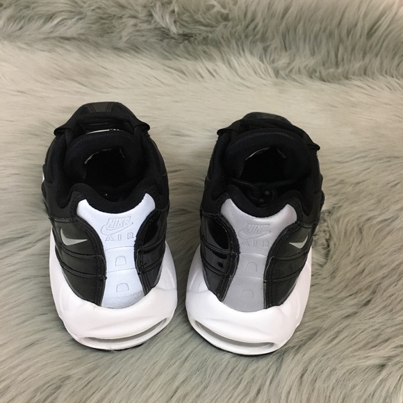 Nike Women’s Air Max 95 Special Edition Premium - Picture 7 of 8